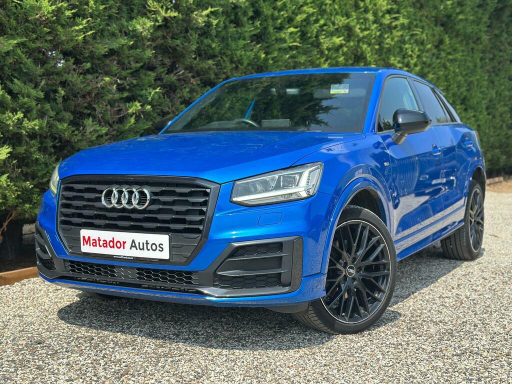 Audi Q2 Black Edition Blue #3