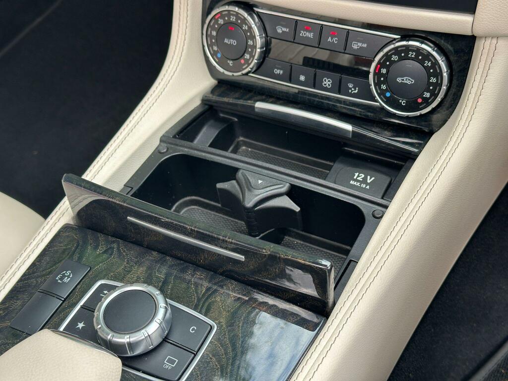 Mercedes-Benz CLS Coupe Black #41