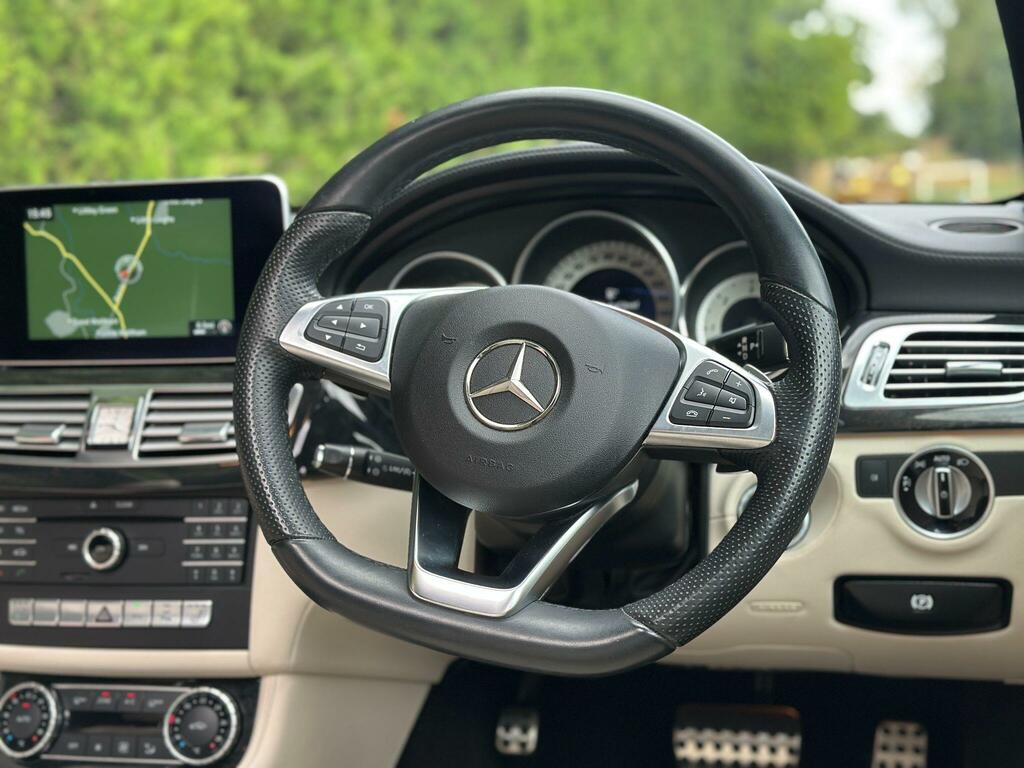 Mercedes-Benz CLS Coupe Black #36