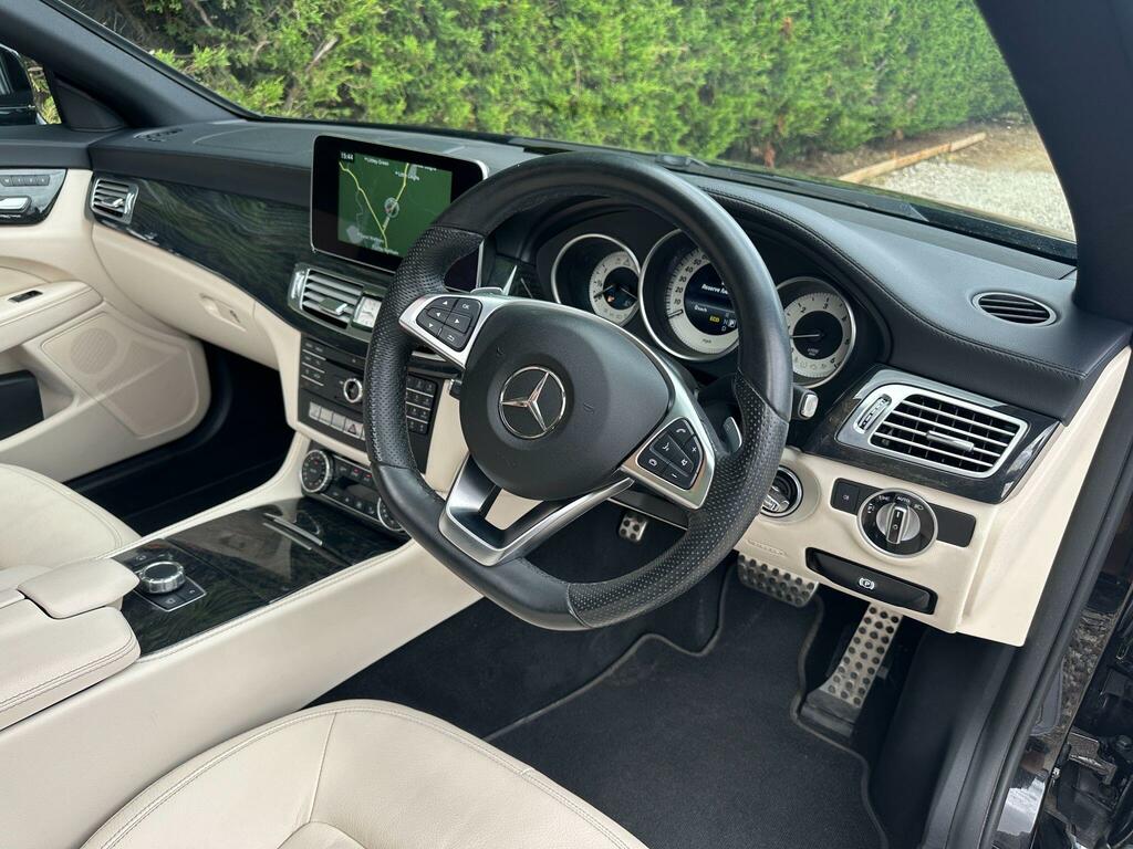 Mercedes-Benz CLS Coupe Black #10