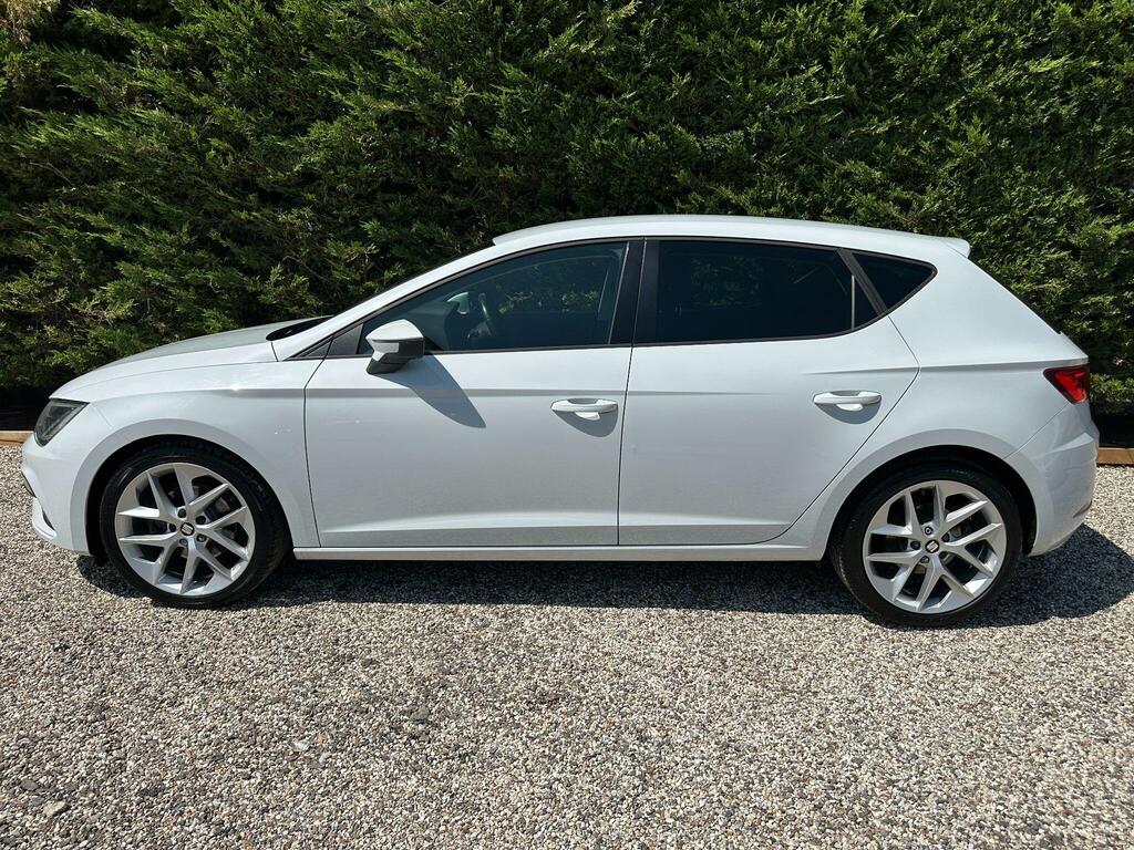 Seat Leon Fr White #5