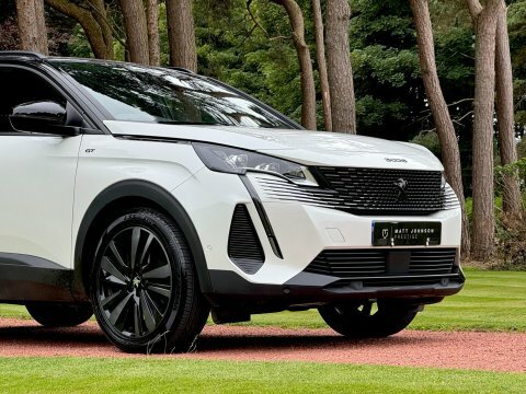 Peugeot 3008 Puretech S S White