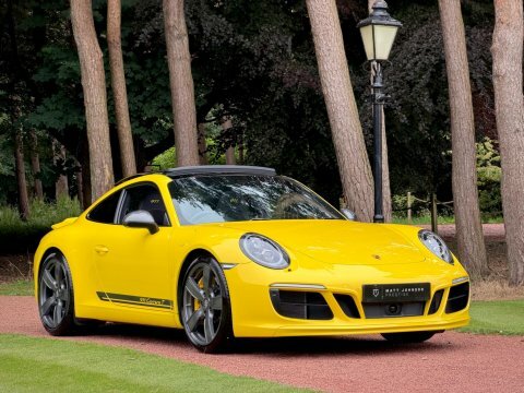 Porsche 911 Carrera T Pdk Yellow