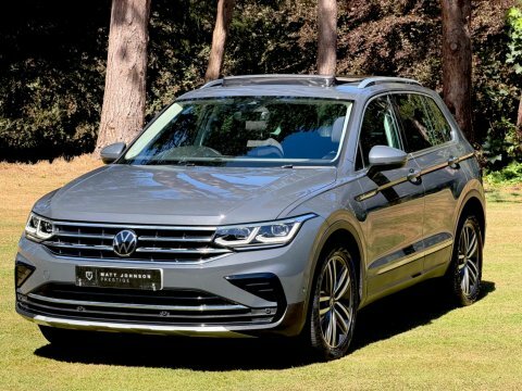 Volkswagen Tiguan Elegance Tsi Dsg GJ23NPC Grey #2