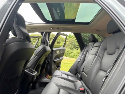 Volvo XC60 Xc60 R-design Pro B5 Mhev Awd Blue #7
