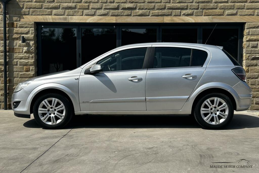 Vauxhall Astra 1.8I 16V Elite Hatchback 187 Silver #3