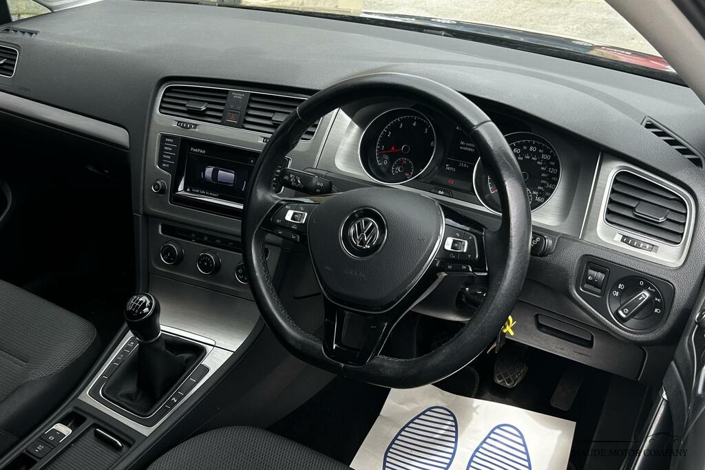 Volkswagen Golf Se Tsi Bluemotion Technology Red #9