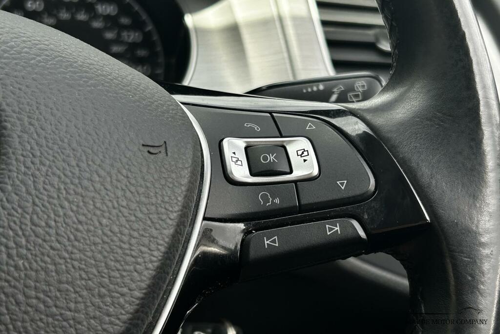 Volkswagen Golf Se Tsi Bluemotion Technology Red #16