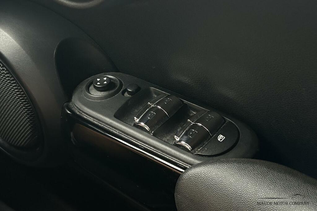 Mini Hatch Back Euro 6 Ss 136 Ps Black #23