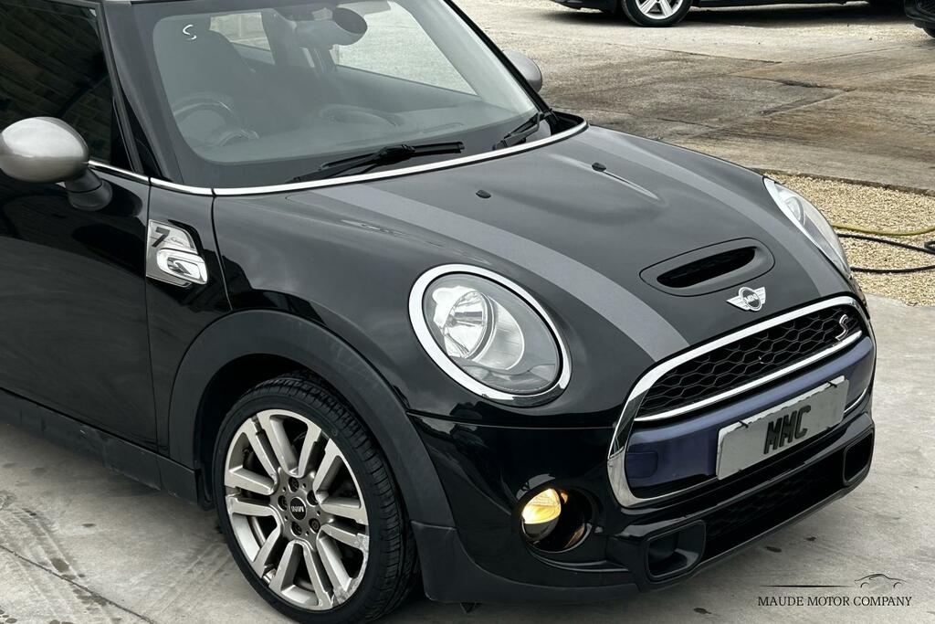 Mini Hatch Cooper S Seven Black #2