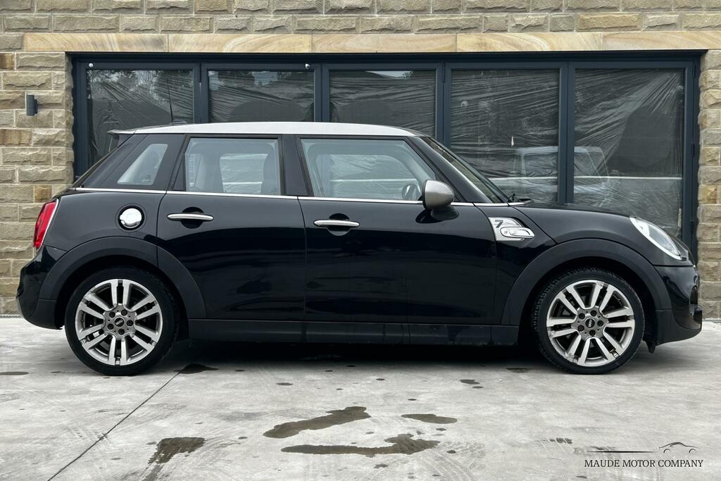 Mini Hatch Back Euro 6 Ss 136 Ps Black #10