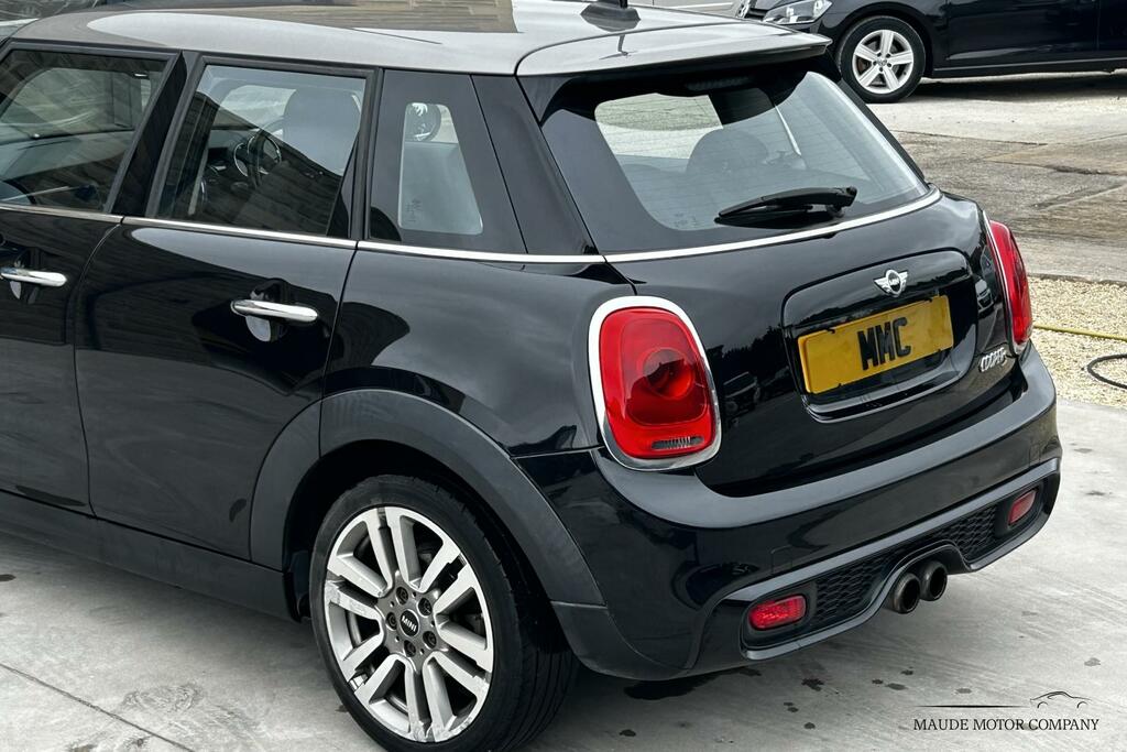 Mini Hatch Back Euro 6 Ss 136 Ps Black #8