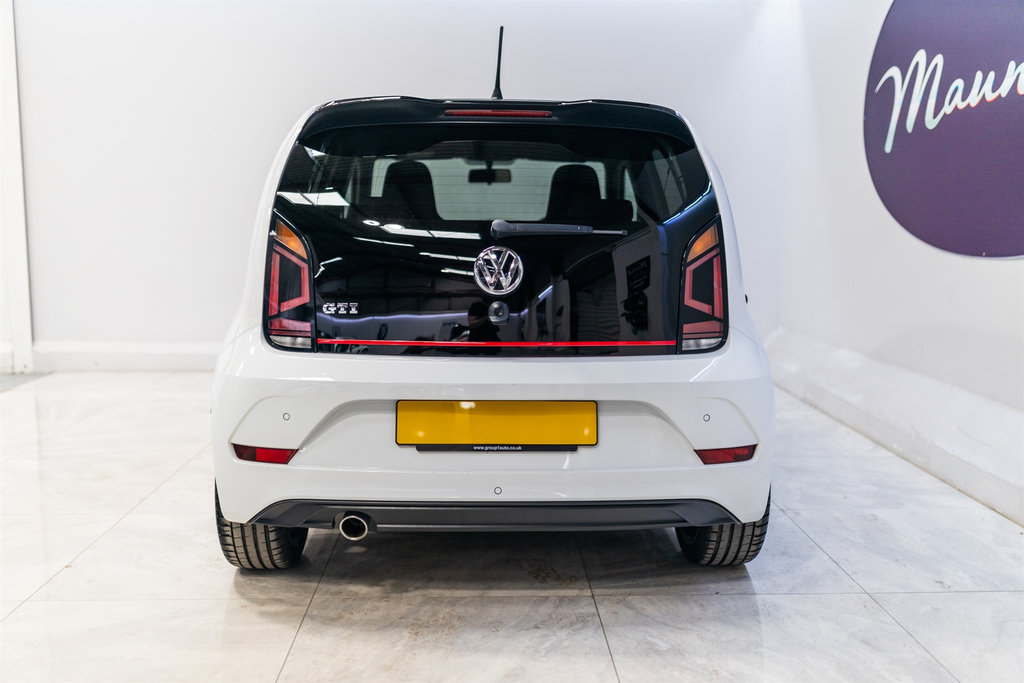 Volkswagen Up 1.0 Gti Hatchback Euro 6 Ss WJ68ZXX White #6