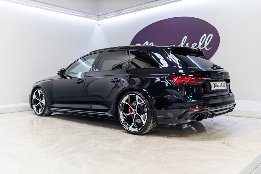 Audi RS4 Avant 2.9 Tfsi V6 Competition Estate Tiptroni Black #4