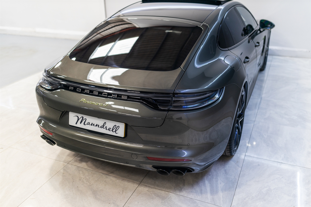 Porsche Panamera 2.9 V6 4 Platinum Edition E-hybrid Pdk Green #21