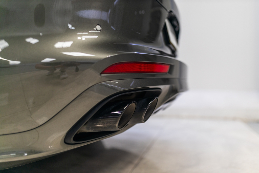 Porsche Panamera 2.9 V6 4 Platinum Edition E-hybrid Pdk Green #18