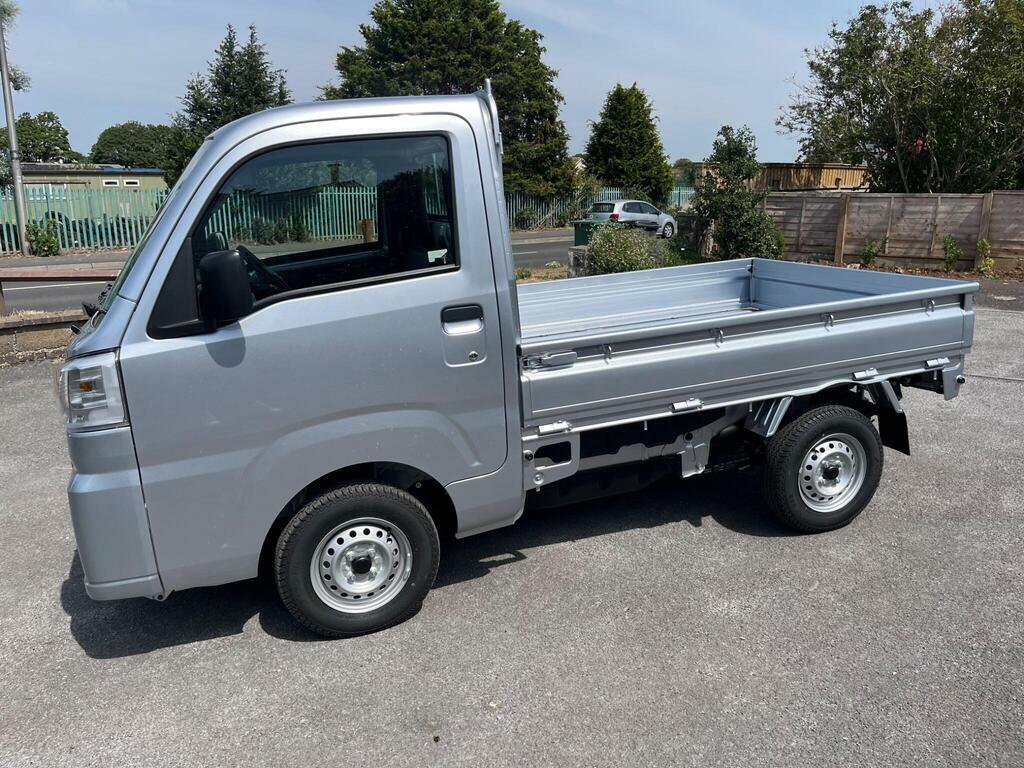 Daihatsu HiJet Petrol Silver #4