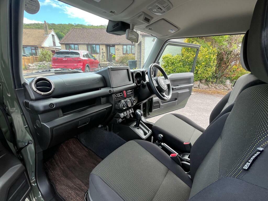 Suzuki Jimny 1.5 Light Commrcl Allgrip 4Wd Yellow #17