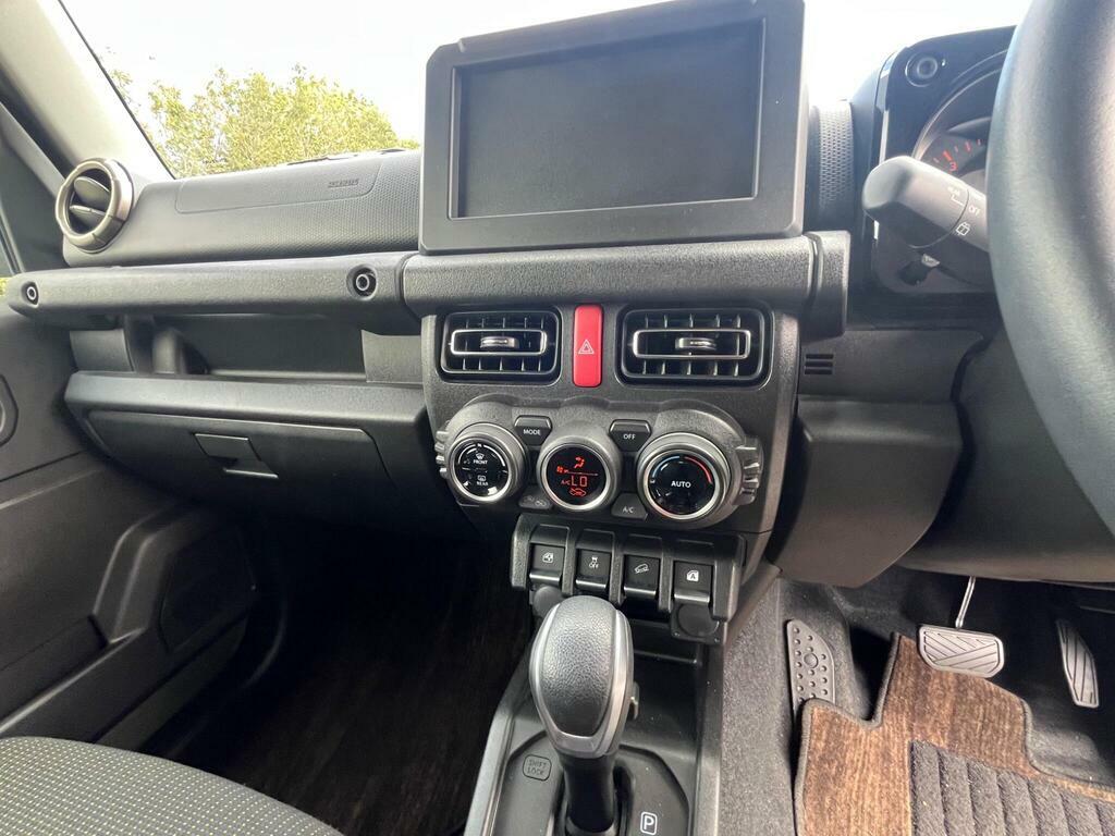 Suzuki Jimny 1.5 Light Commrcl Allgrip 4Wd Yellow #15