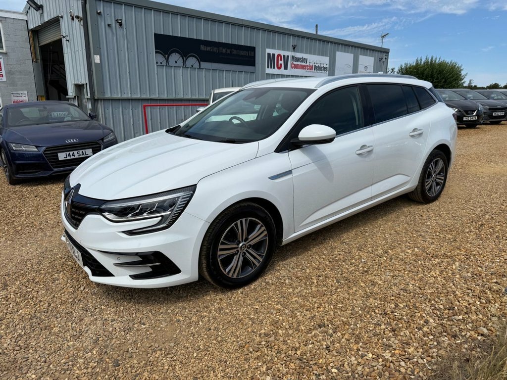 Renault Megane 1.5L Iconic White