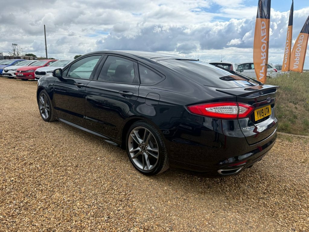 Ford Mondeo 2L St-line Edition YV19UTN Black #6