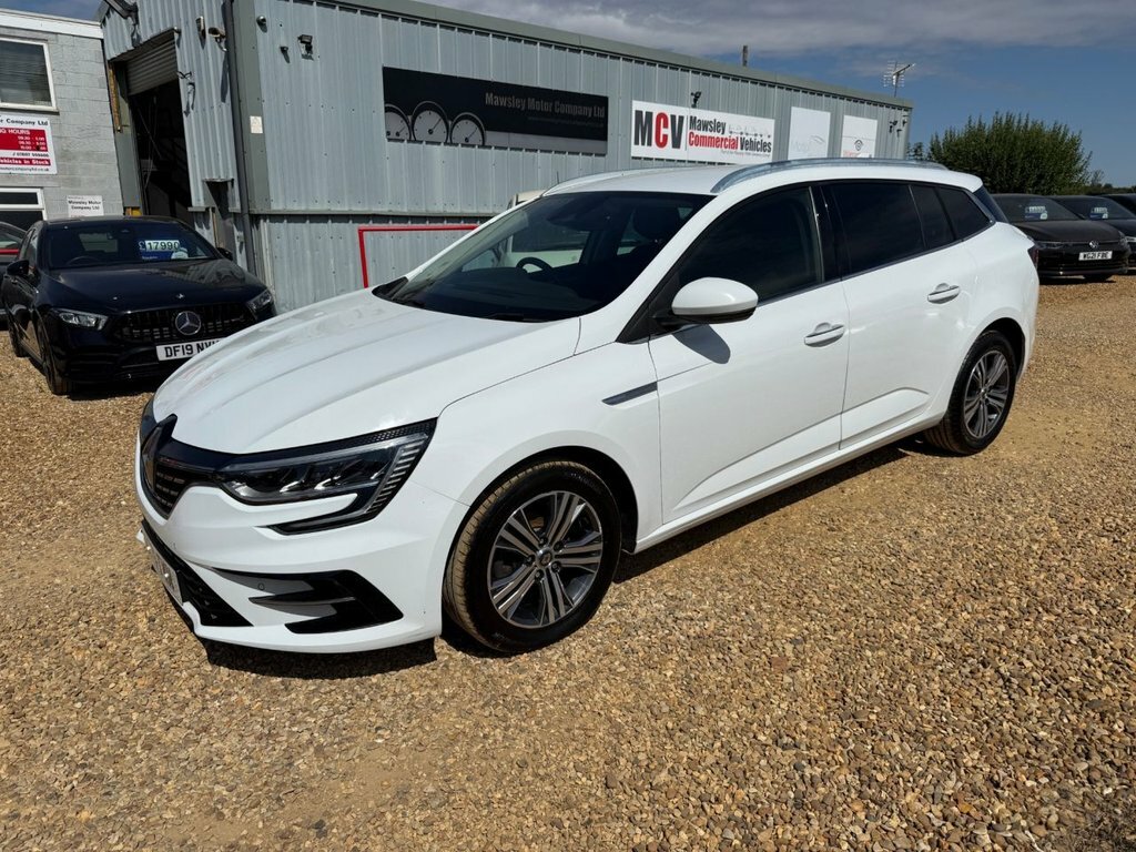 Renault Megane 1.5L Iconic White