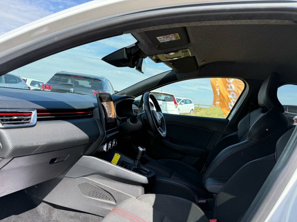 Renault Clio 1L Rs Line AU23KNB White #4