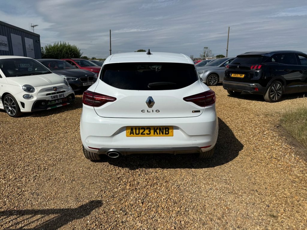 Renault Clio 1L Rs Line AU23KNB White #6