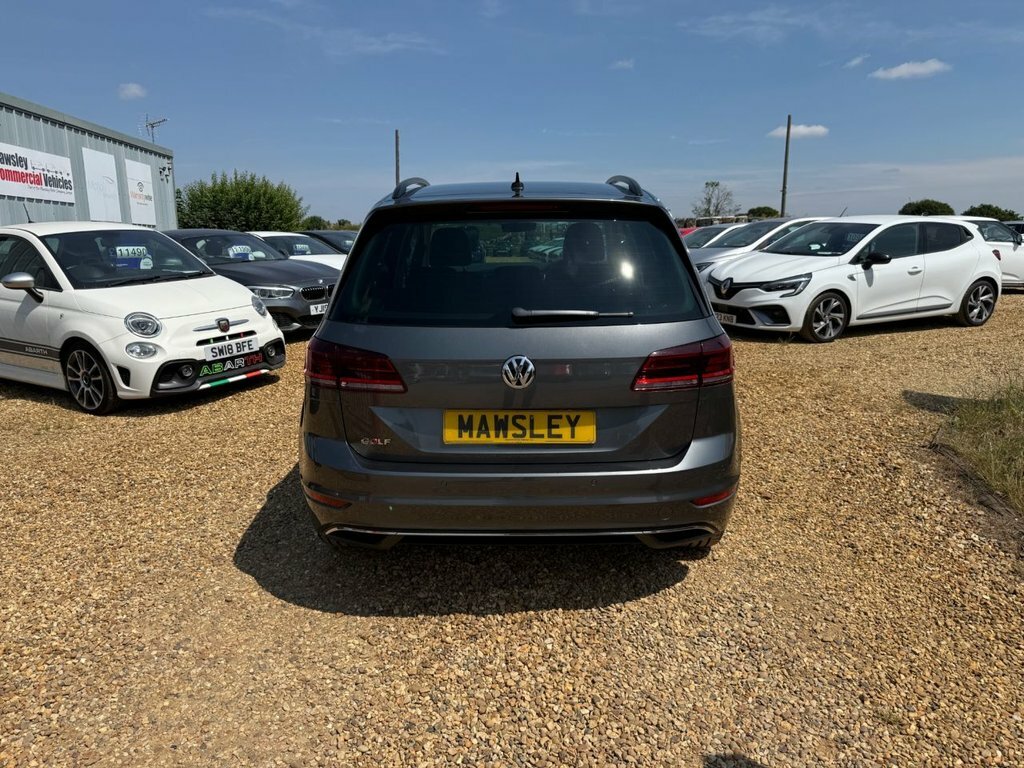 Volkswagen Golf SV 2L Match XUI5894 Grey #6