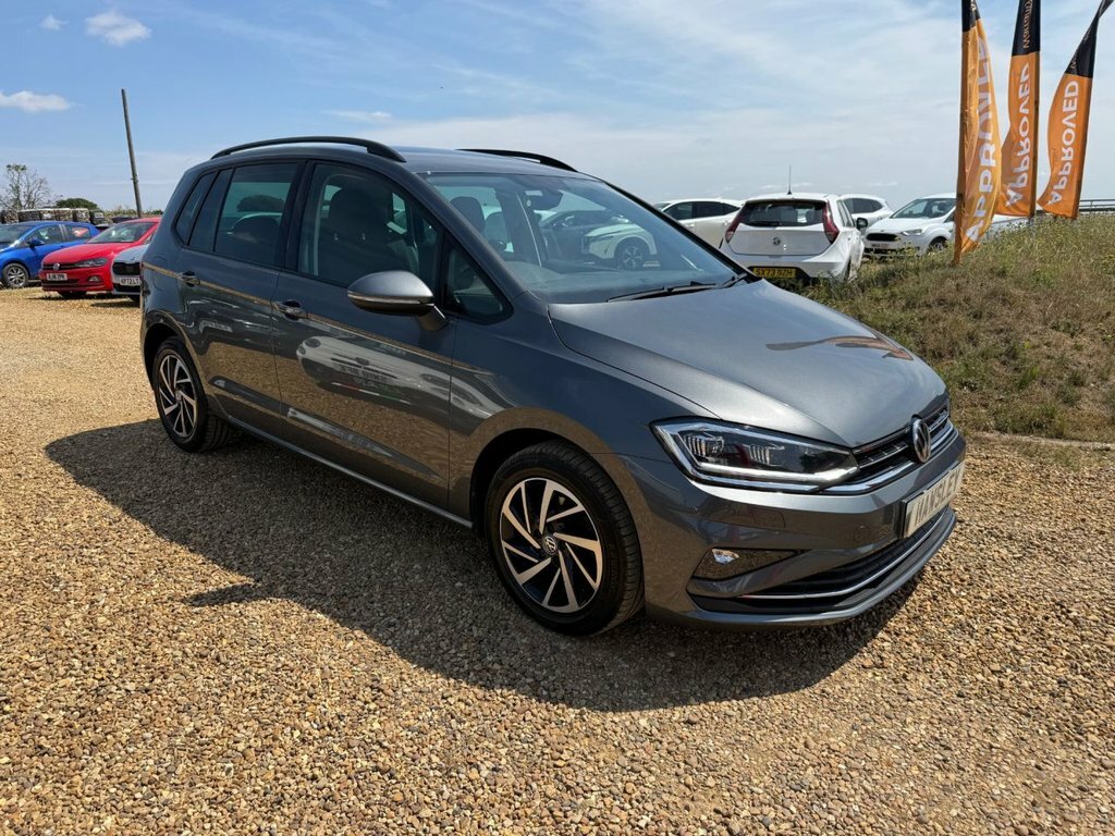 Volkswagen Golf SV 2L Match XUI5894 Grey #5
