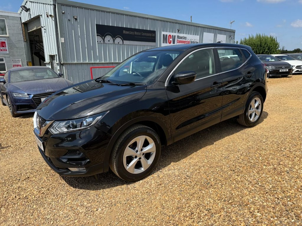 Nissan Qashqai 1.3L Acenta Premium Black