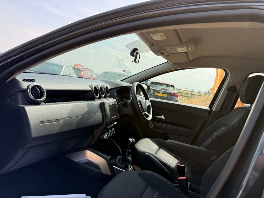 Dacia Duster 1.5L Prestige Grey #4