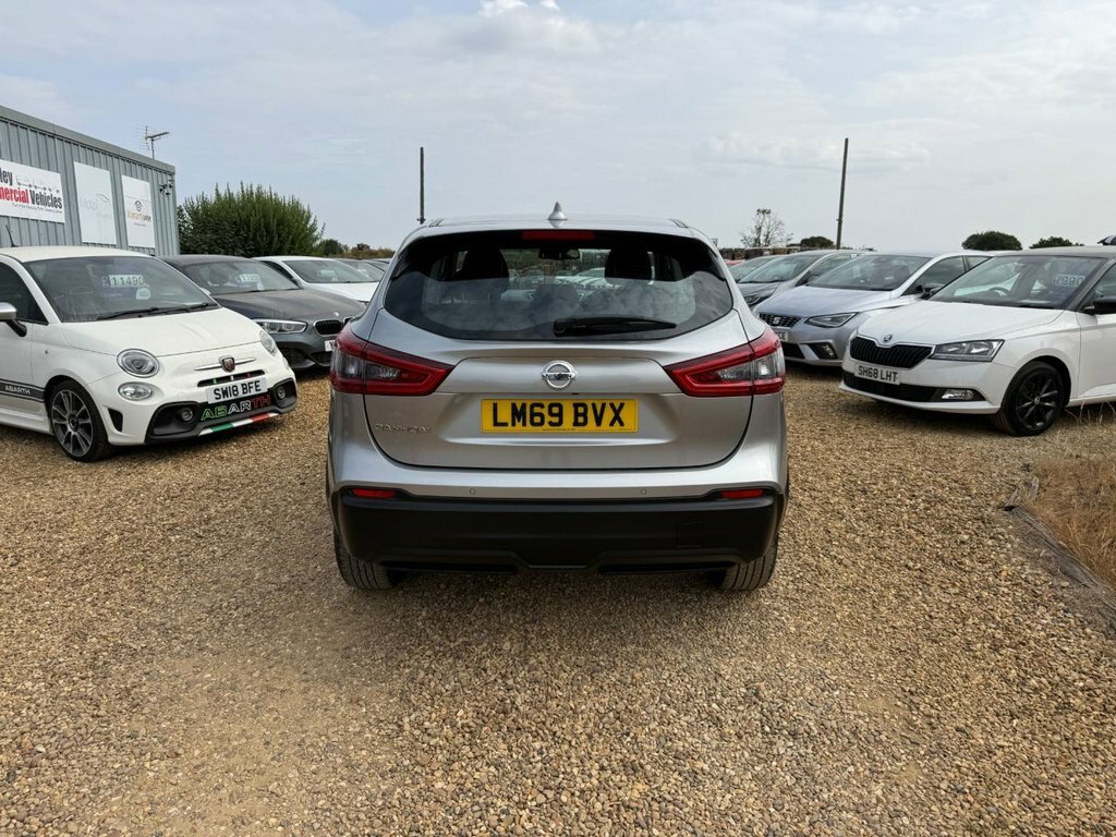 Nissan Qashqai 1.3L Acenta Premium LM69BVX Silver #6