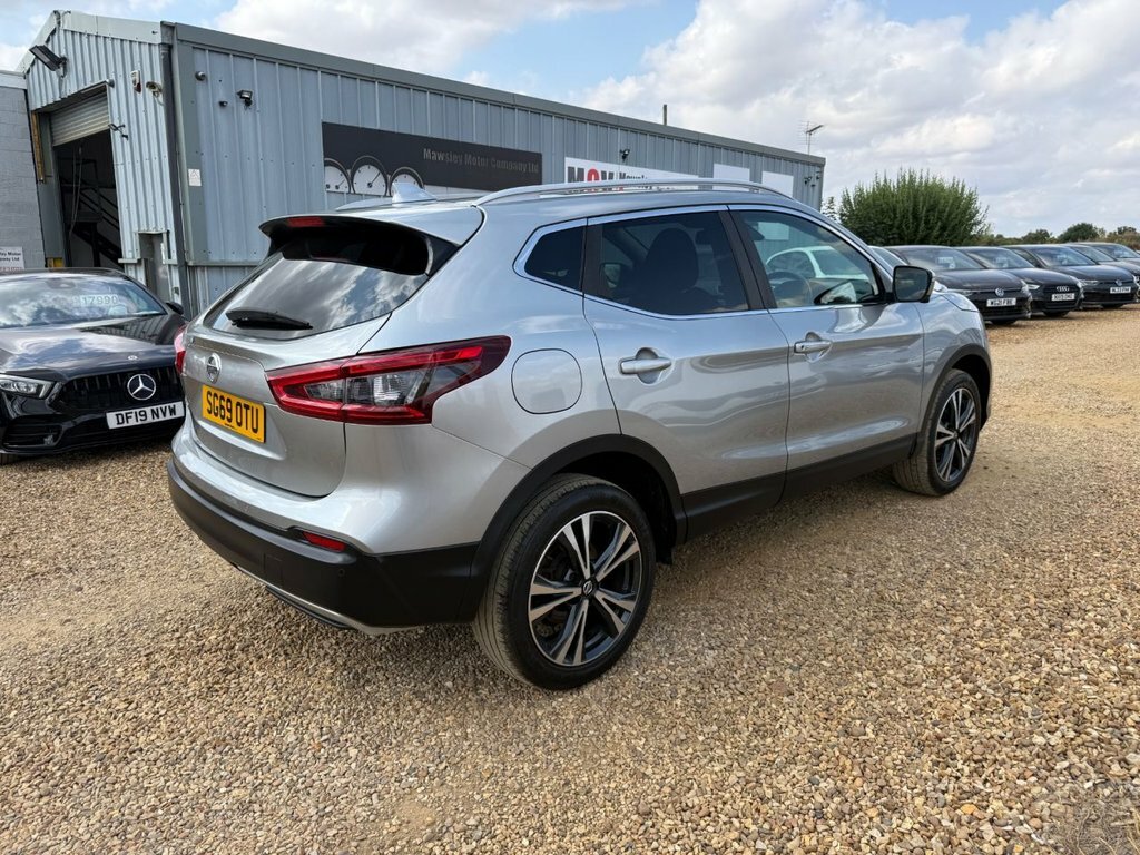 Nissan Qashqai 1.5L N-connecta SG69OTU Silver #3