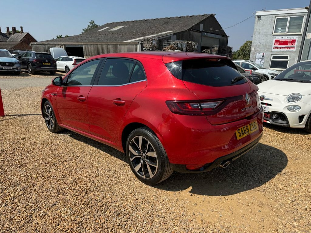 Renault Megane 1.3L Iconic Red #4