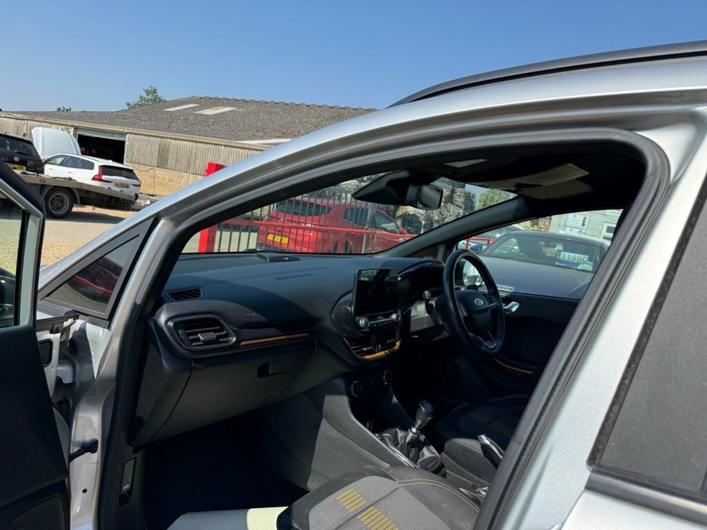 Ford Fiesta 1L Active Bo Play WM69FLW Silver #4