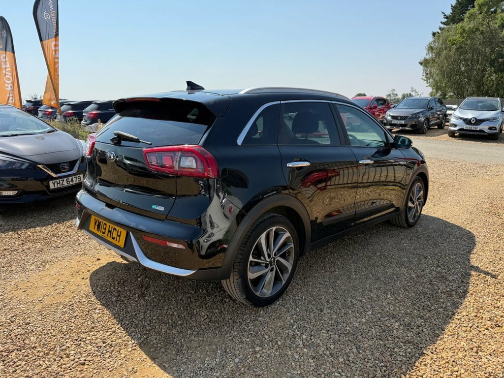 Kia Niro 1.6L 3 Black #3