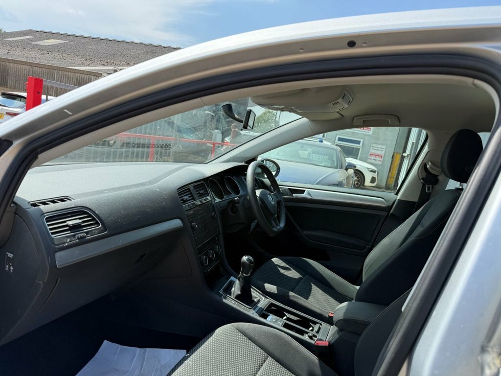 Volkswagen Golf 1.6L S GJ20WCX Silver #4