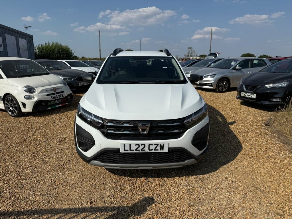 Dacia Sandero Stepway 1L Essential LL22CZW White #2