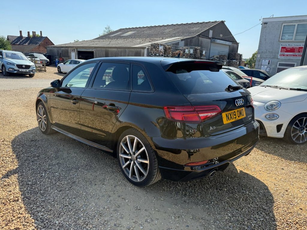 Audi A3 Se Technik Black #7