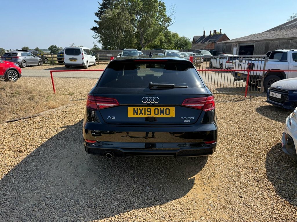 Audi A3 Se Technik Black #6