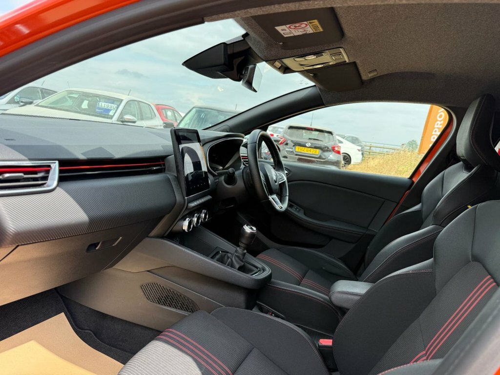 Renault Clio Hatchback RE72LXM Orange #3