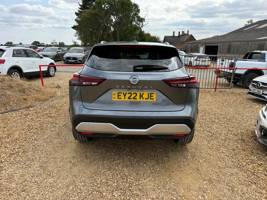 Nissan Qashqai Hatchback  #6