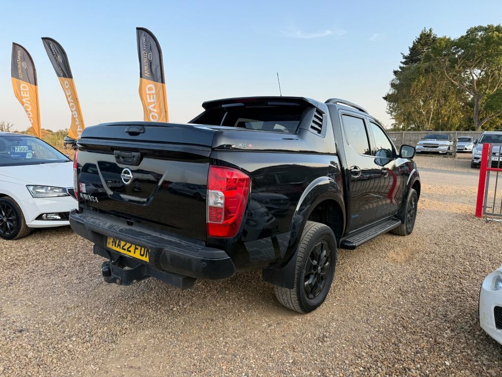 Nissan Navara 2.3L N-guard Black #2
