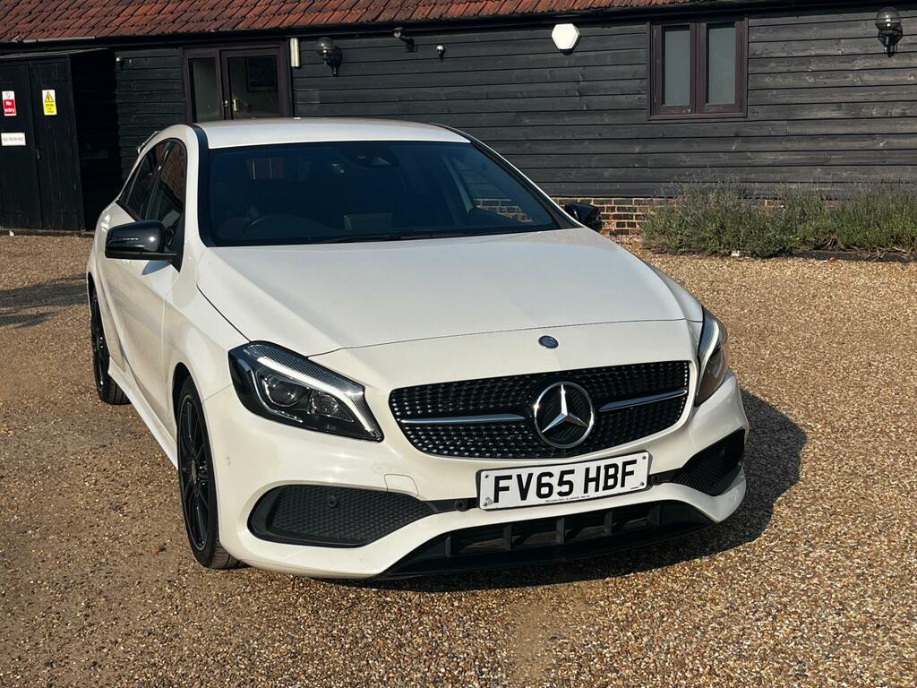 Mercedes-Benz A Class 1.5 A180d Amg Line Premium 7G-dct Euro 6 Ss 5 White