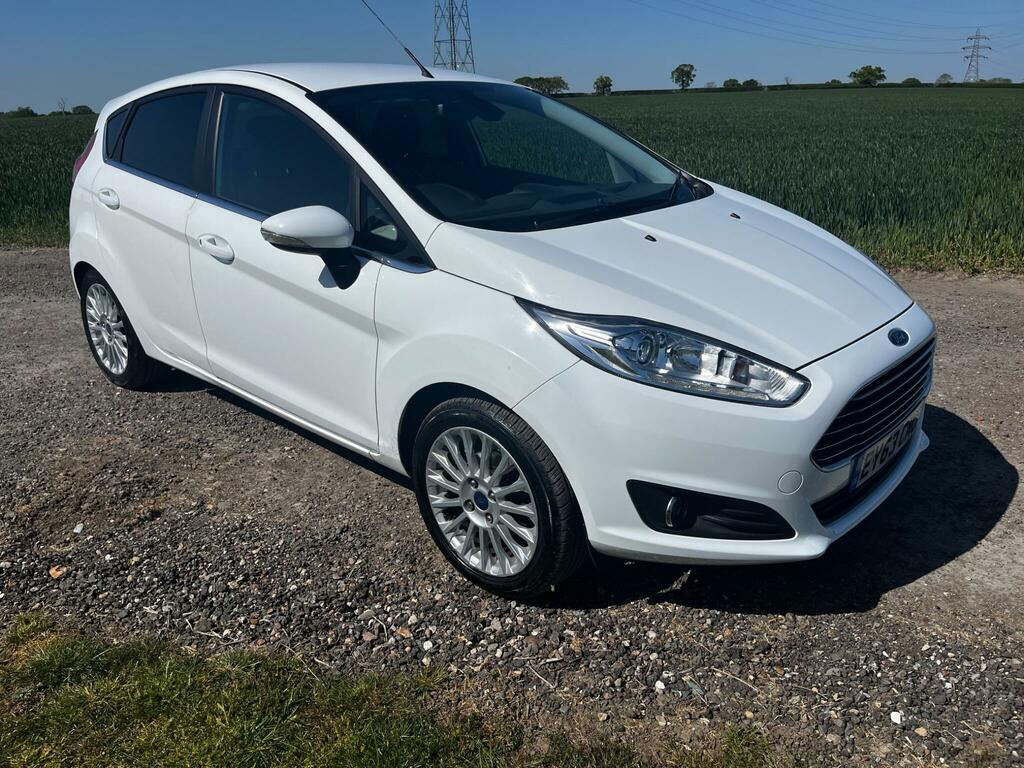 Ford Fiesta 1.0T Ecoboost Titanium Euro 5 Ss White #3