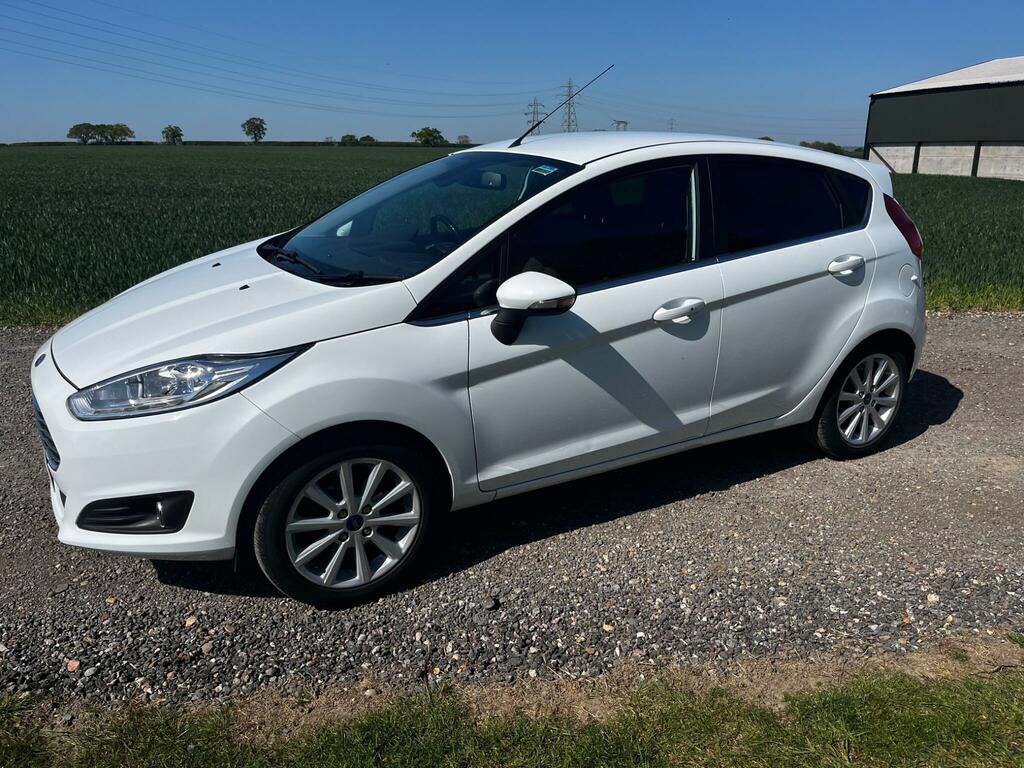 Ford Fiesta 1.0T Ecoboost Titanium Euro 6 Ss EO65KNL White #5