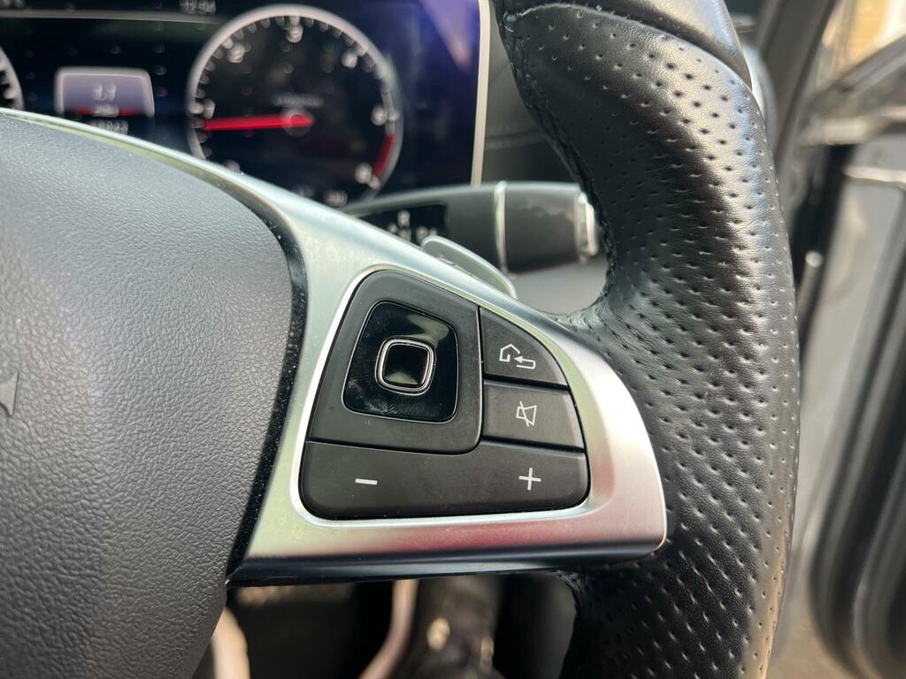 Mercedes-Benz E Class E 220 D Se Silver #36