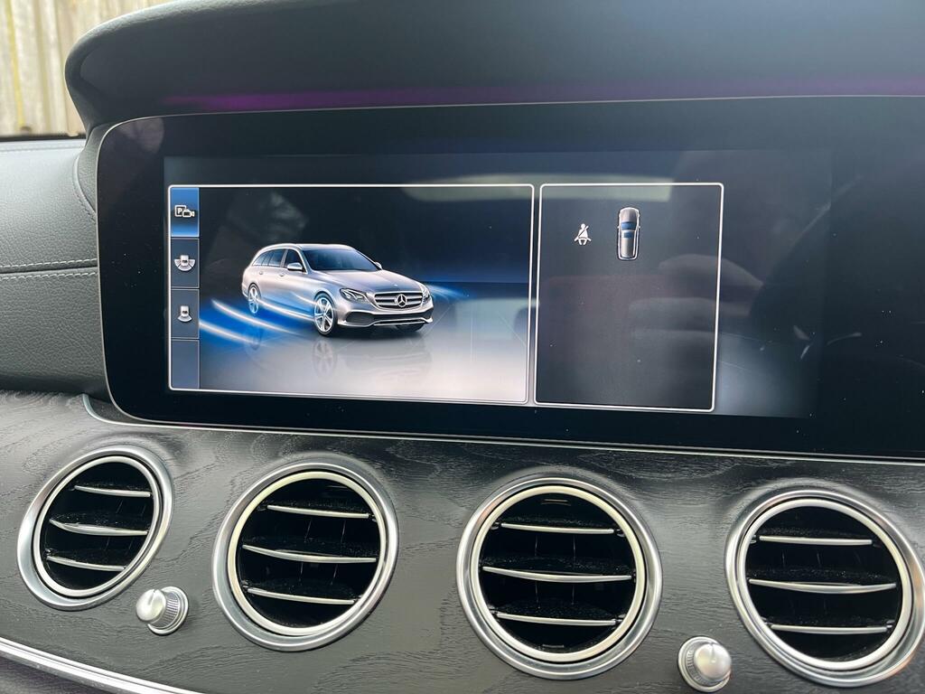 Mercedes-Benz E Class E 220 D Se Silver #33