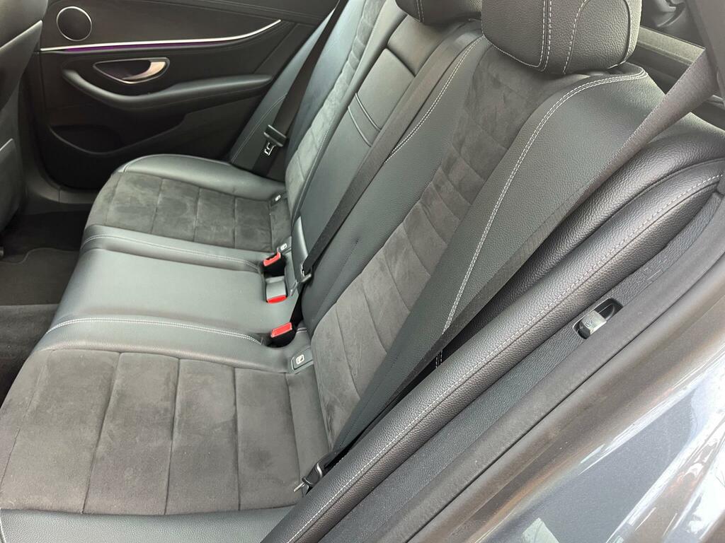 Mercedes-Benz E Class E 220 D Se Silver #26